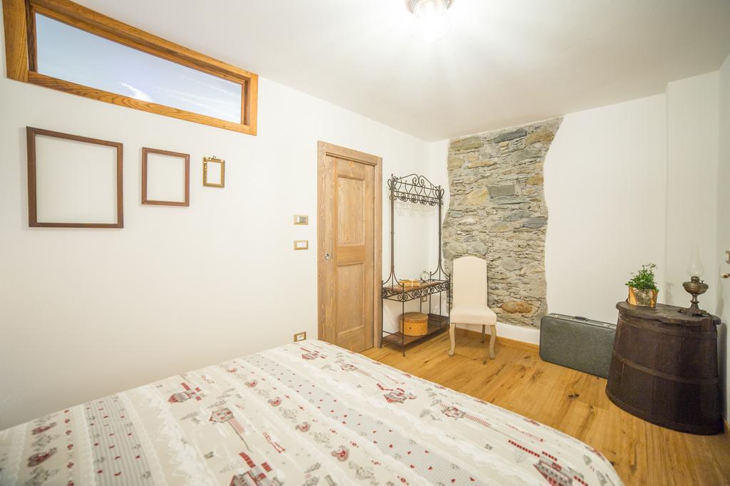 B&B Ca' La Vedescia Teglio Bilik gambar
