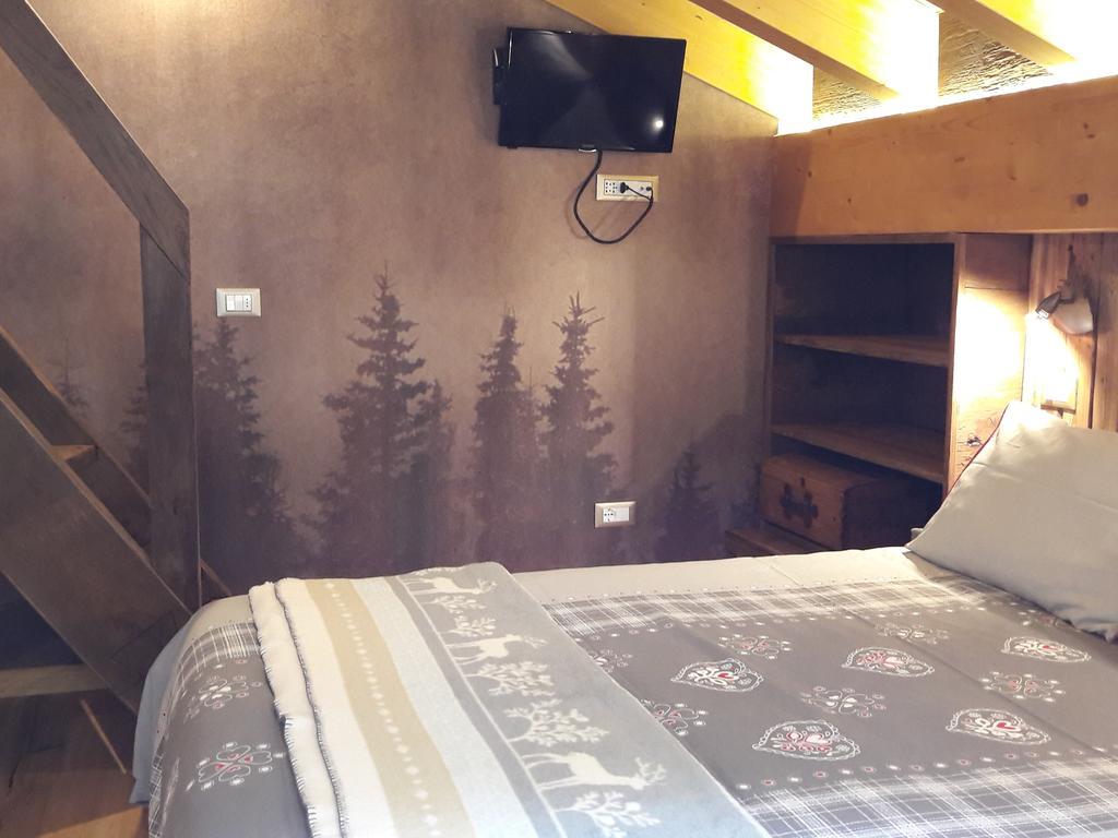 B&B Ca' La Vedescia Teglio Luaran gambar