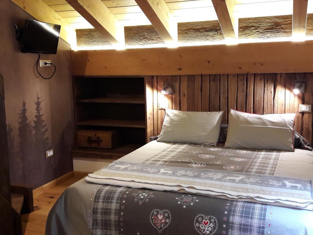 B&B Ca' La Vedescia Teglio Luaran gambar